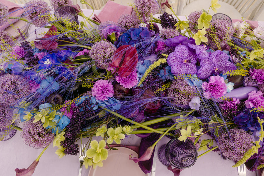 Wedding Floral Design Trends: Feathers, Food Elements &amp; Bold Colour Palettes